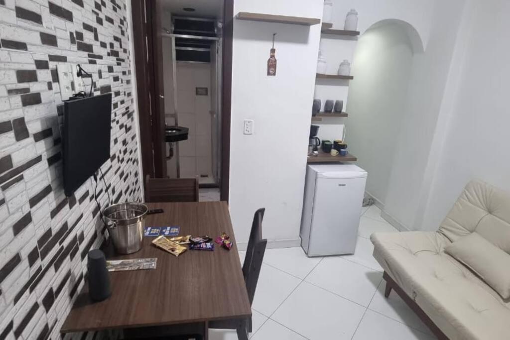Apartamento E Sala A Uma Quadra Da Copacabana Posto 02 Rio de Janeiro
